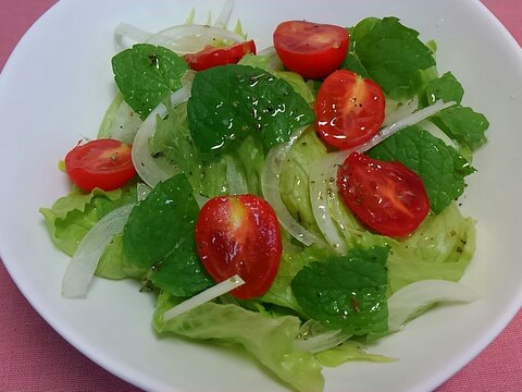 ミント入り野菜サラダ☆